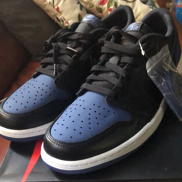 Air Jordan 1 Retro Low OG Mystic Navy 11.5 - Picture 2 of 6